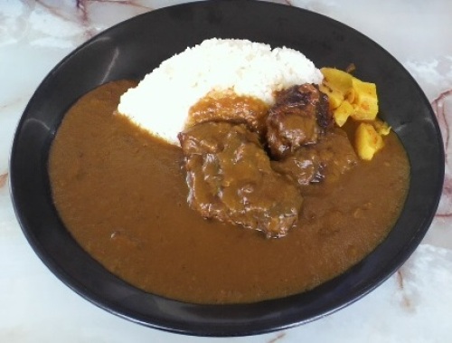 旅の駅桜島　桜島物産館　マグマカレー.jpg