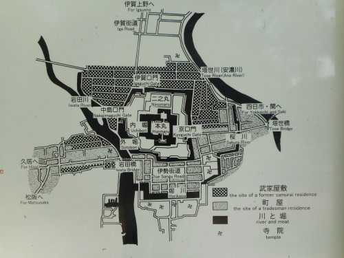 津城縄張図.JPG