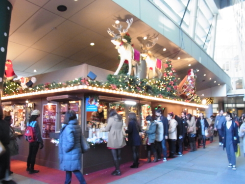 20131221六ヒル2 クリスマスマーケット.jpg