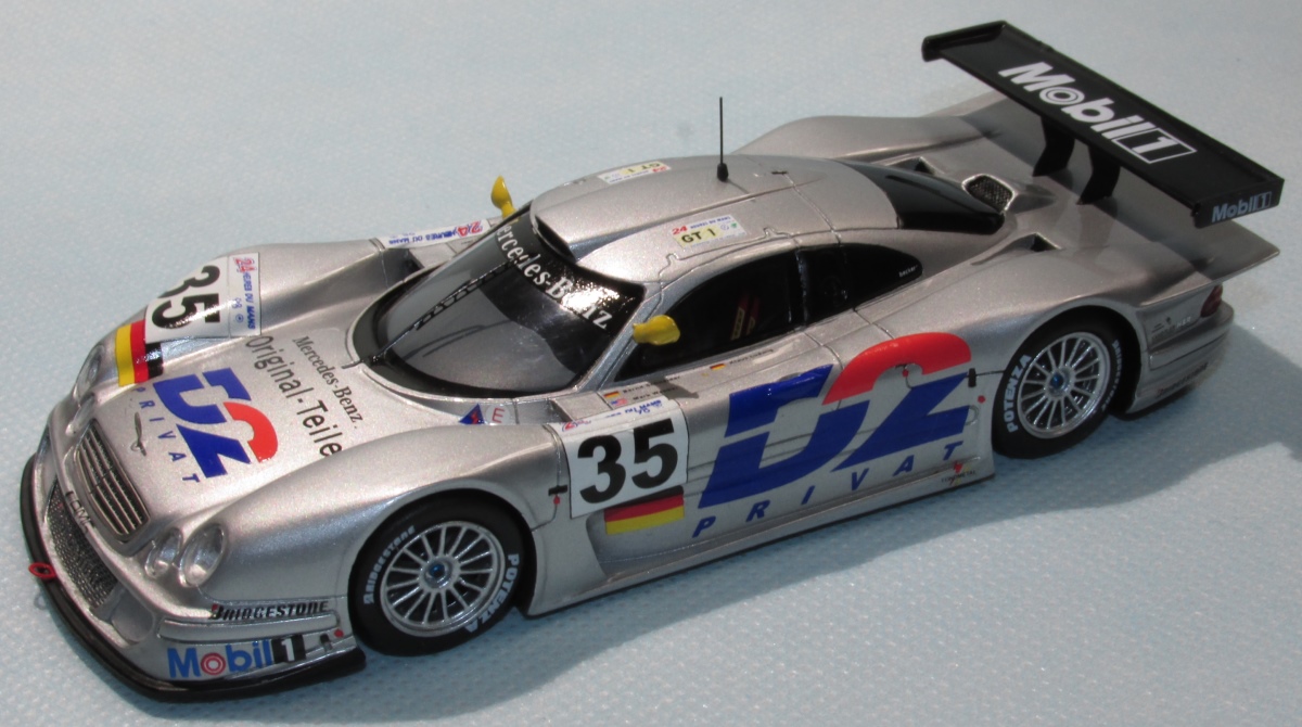 シルバーアローズ２（メルセデスベンツＣＬｋ-ＧＴＲ、ＣＬＫ-ＬＭ