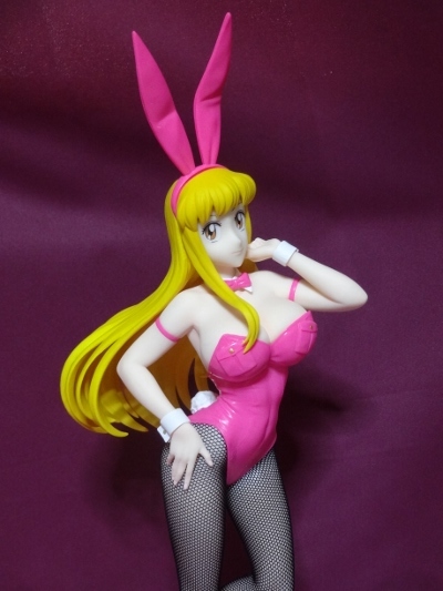 こちら葛飾区亀有公園前派出所 BiCute Bunnies Figure 秋本麗子