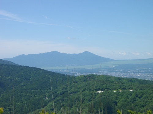 矢倉岳山頂越前岳.JPG