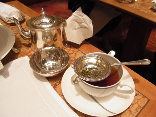20130921ペニンシュラ東京　７紅茶.jpg