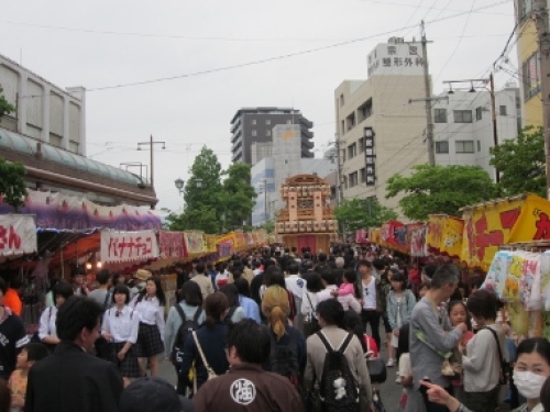 ３写真　露店2 (380x285).jpg