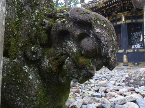 15飛び越えの獅子 顔.jpg