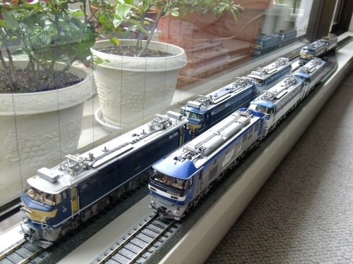14. HOゲージ　電気機関車.JPG