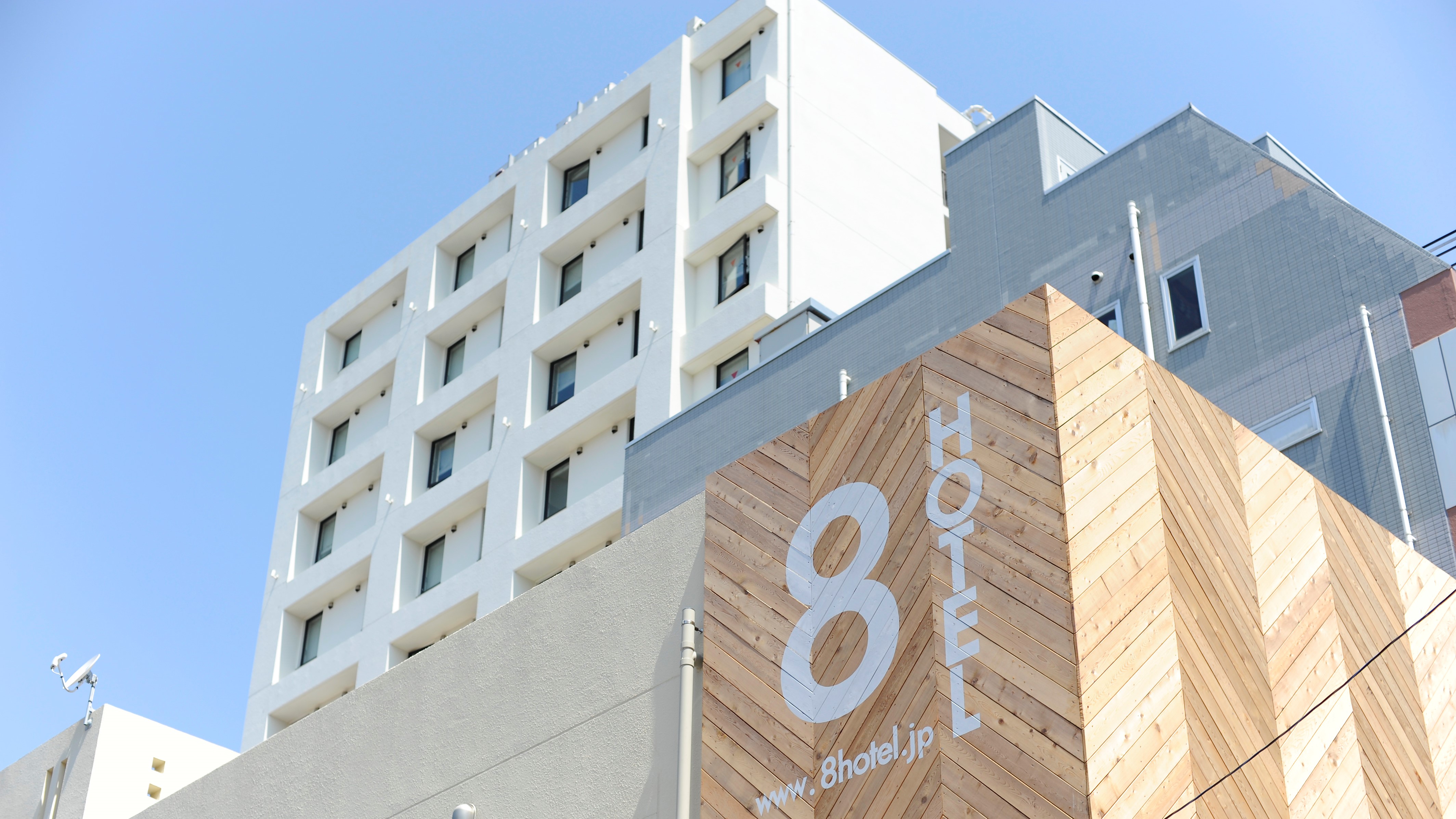 8 Hotel Shonan Fujisawa