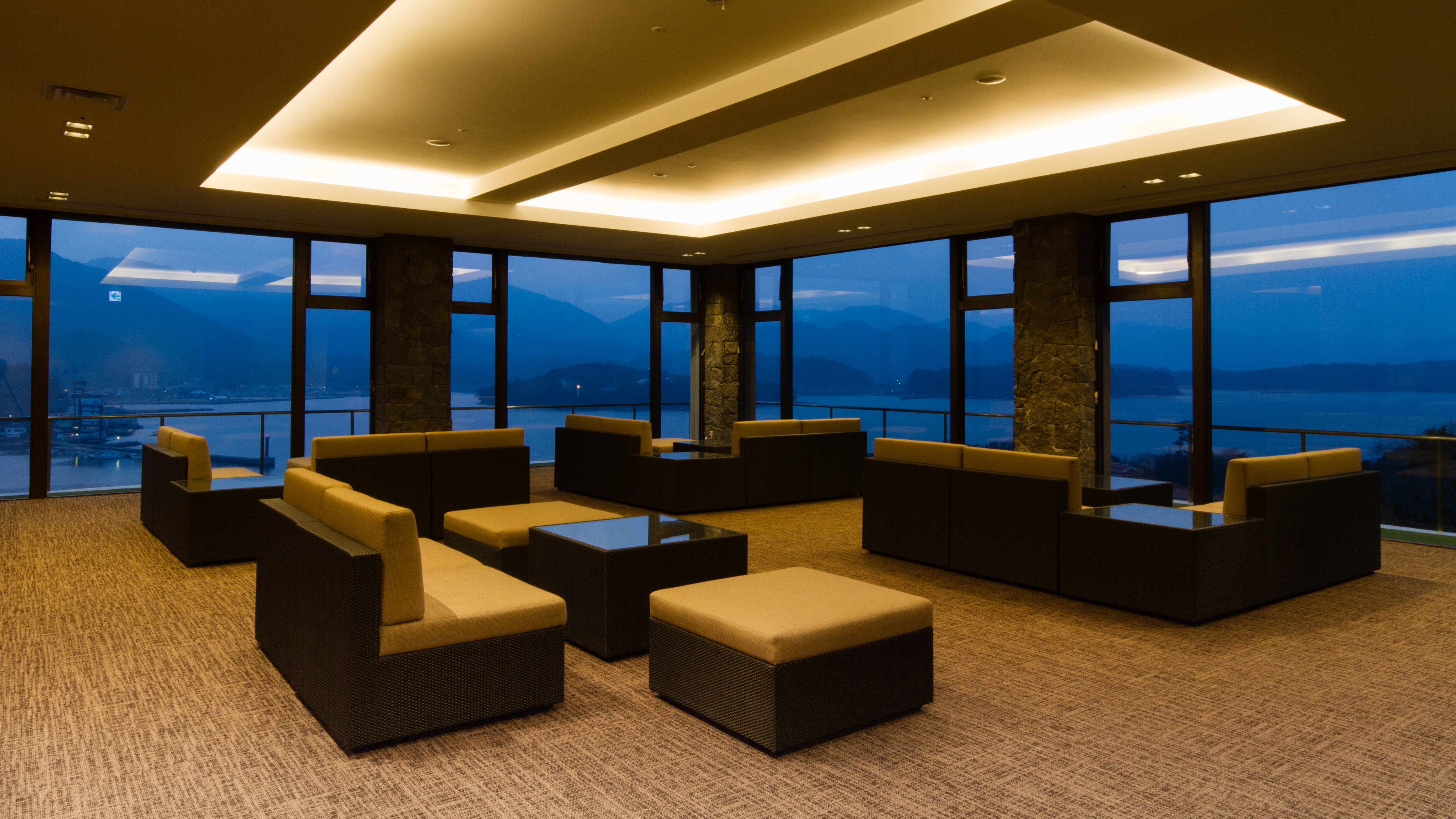 하기 온천지 일본해를 일망하는 절경의 숙소 하기 관광호텔