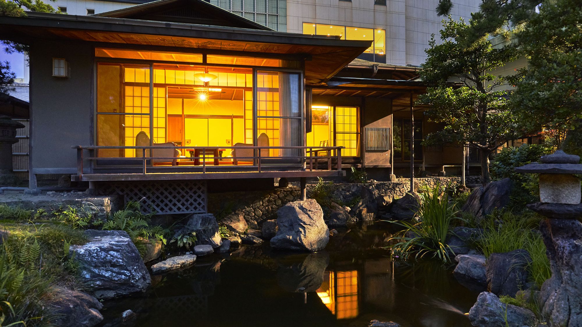 翠水庭园日式旅馆