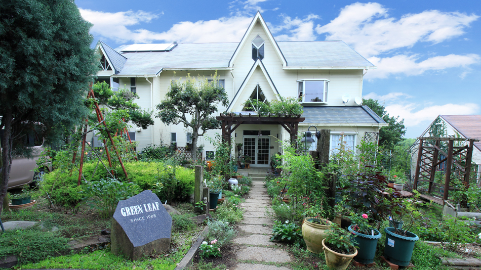 Pension Green Leaf <Awajishima>