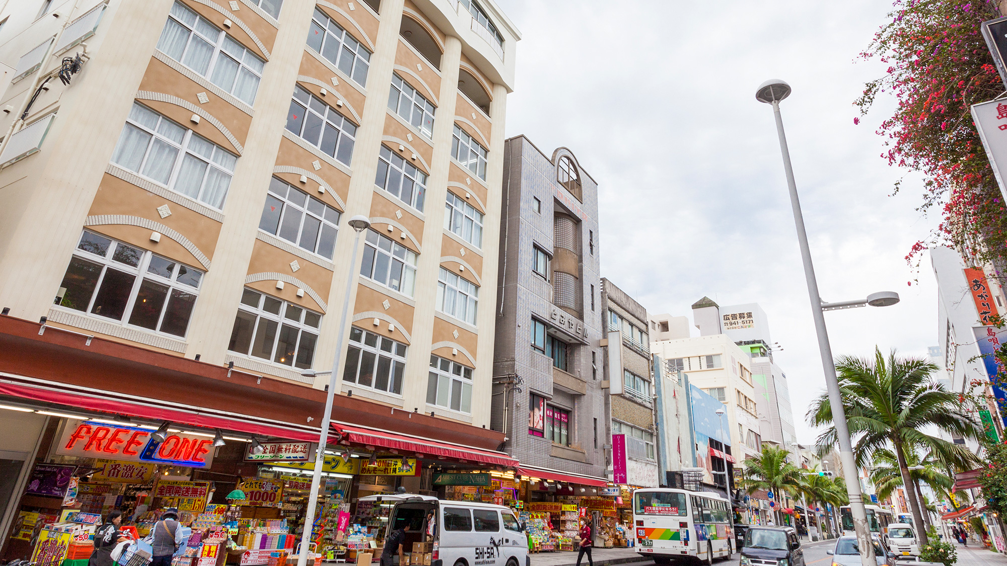 那霸國際通 Abest Cube 飯店