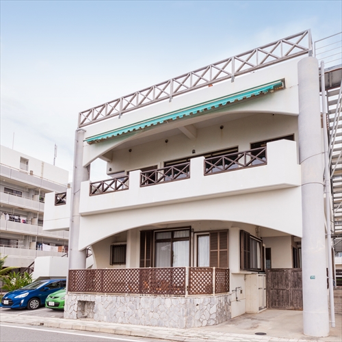 Kariyushi Condominium Resort Nago Seaside House