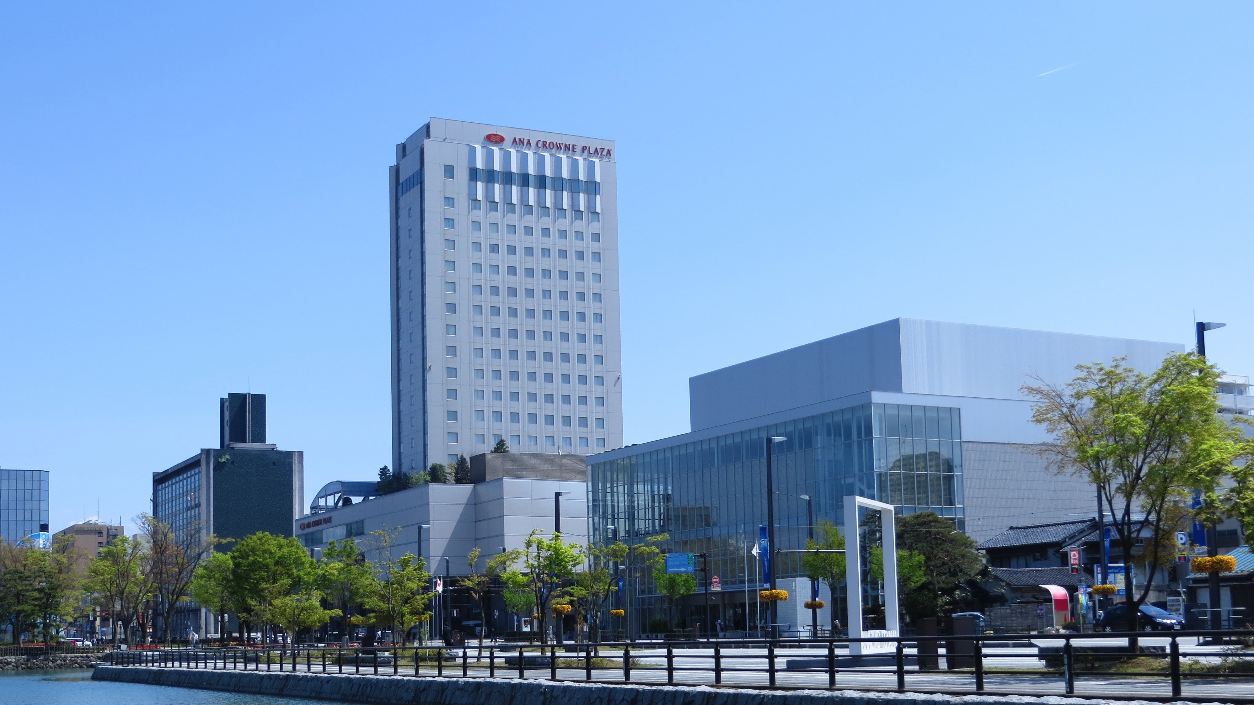 ANA Crowne Plaza Toyama
