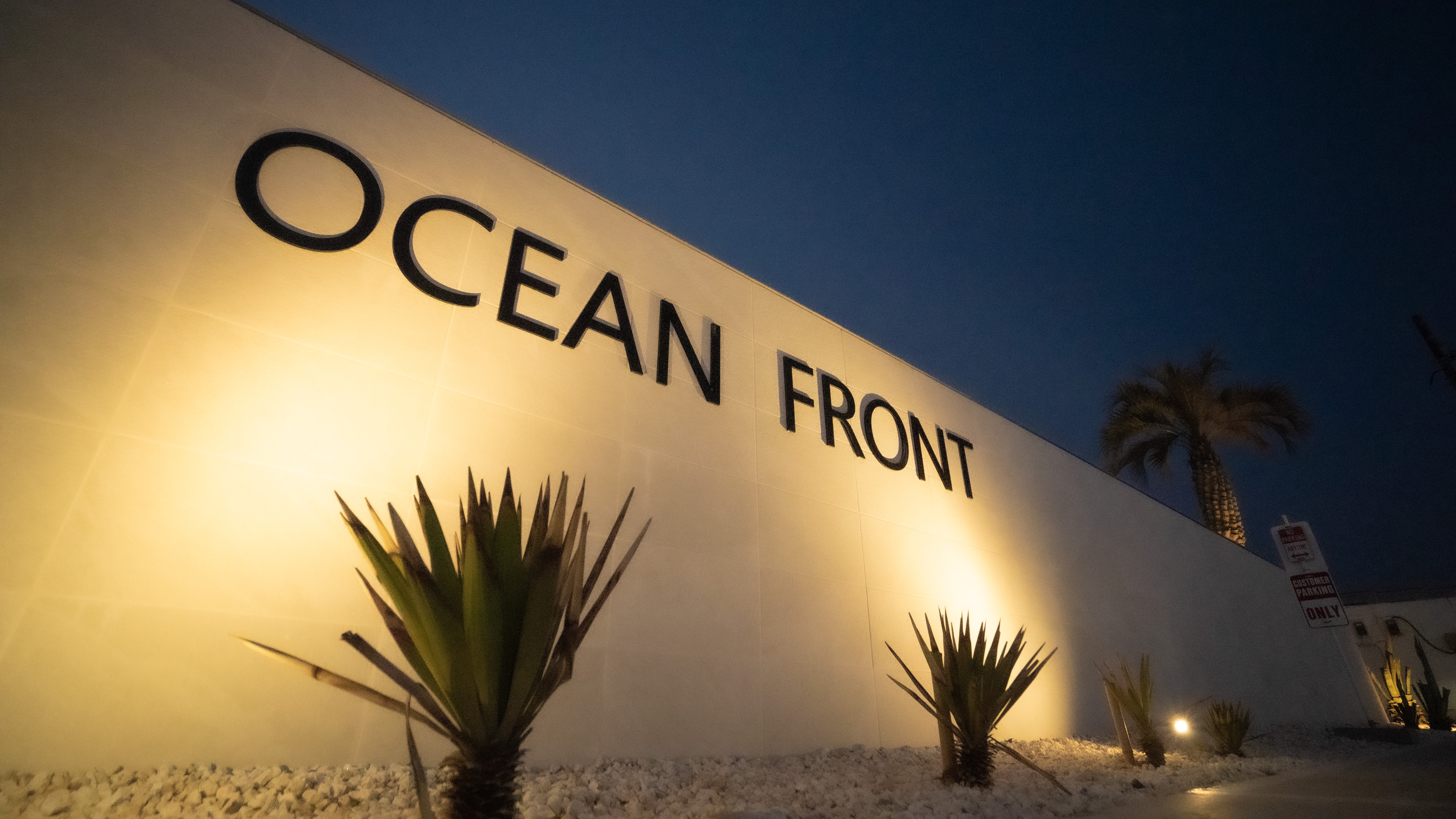 館山 Ocean Front