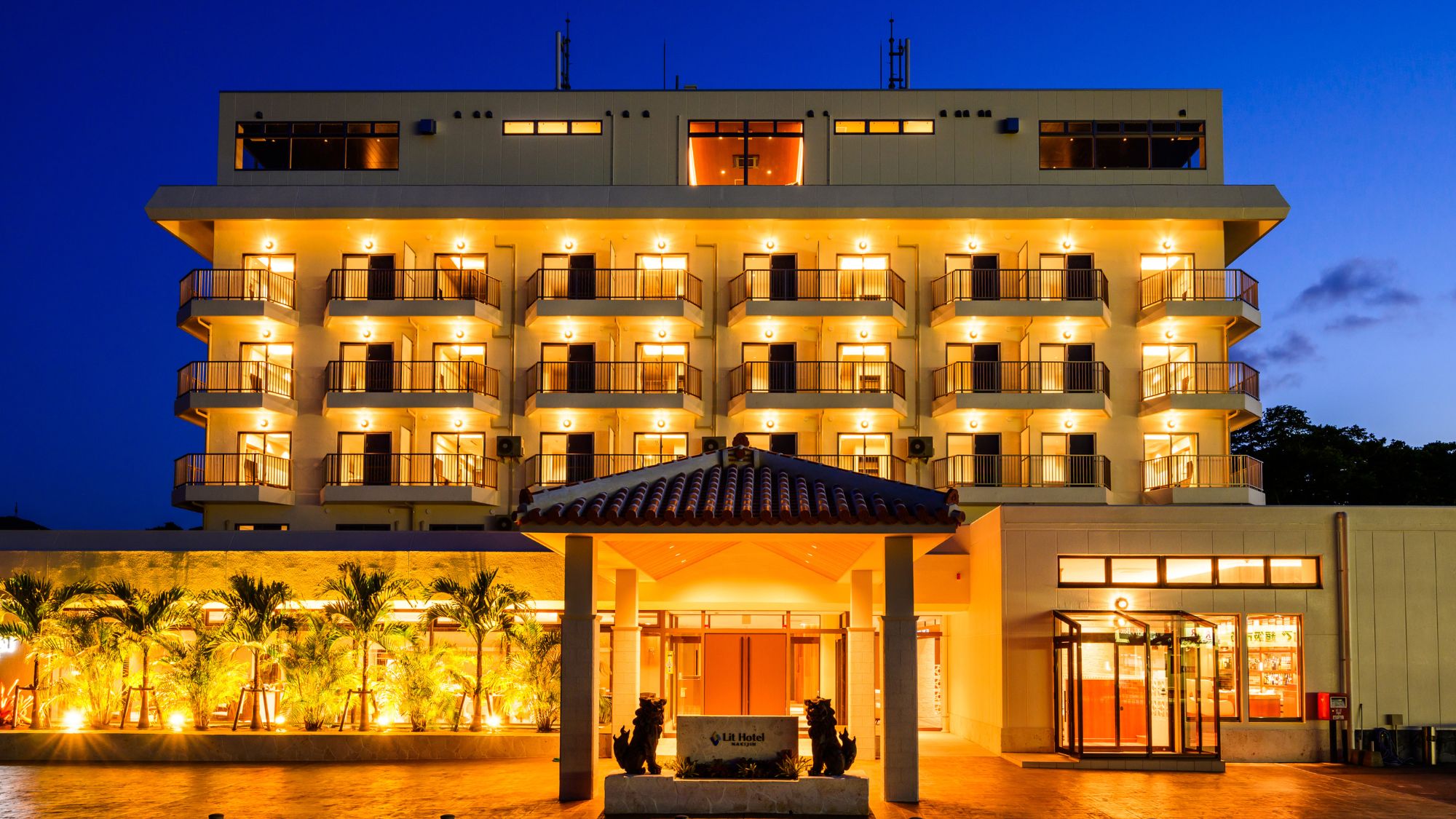Lit Hotel 今歸仁