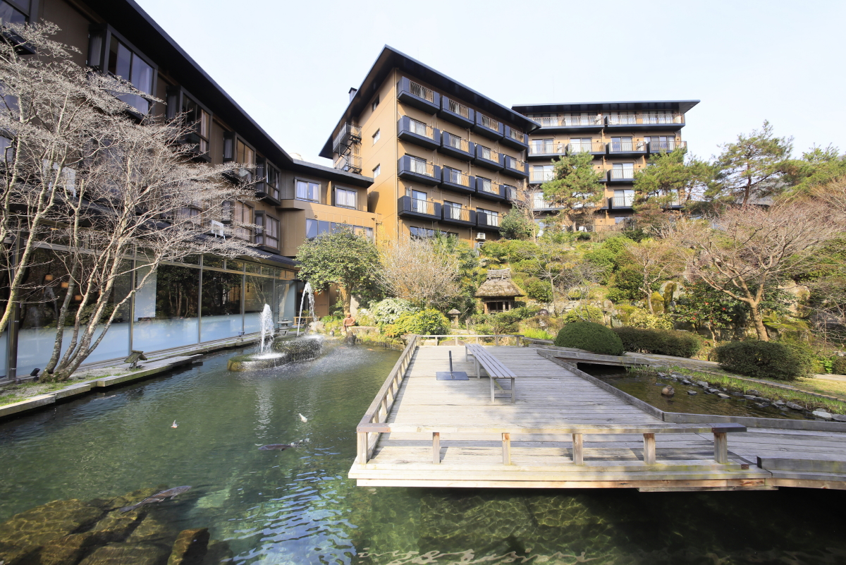 湯坂温泉郷　賀茂川荘