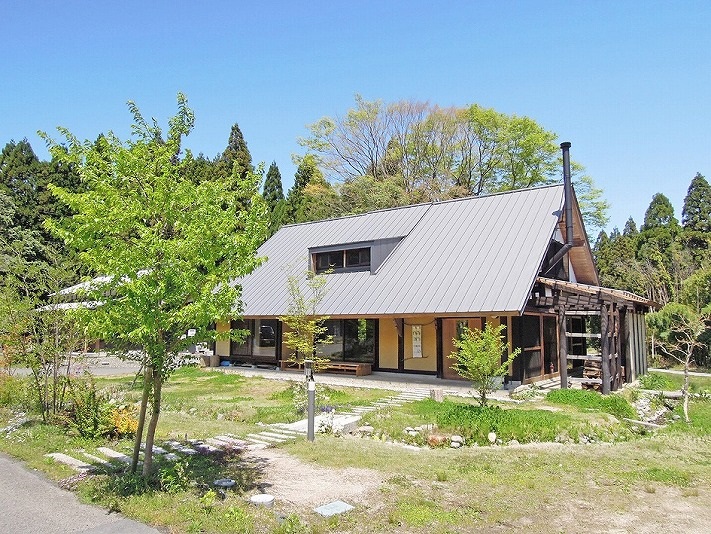 山里暮交房風結旅館