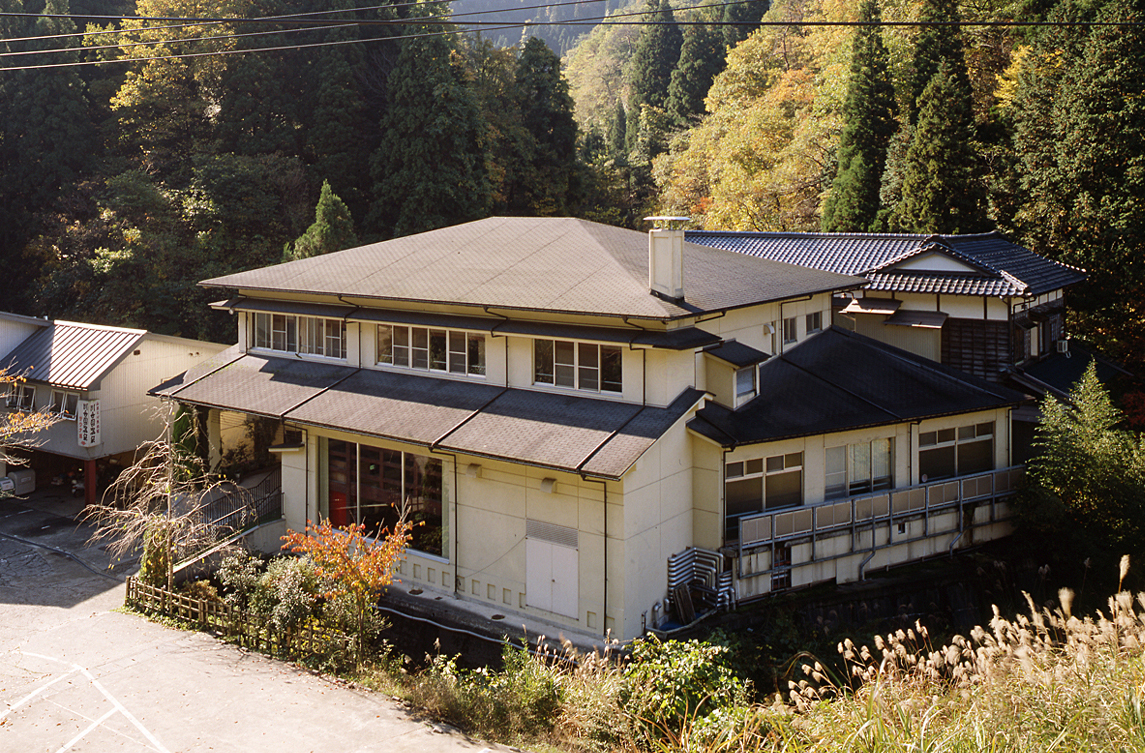 川合田温泉　山田家