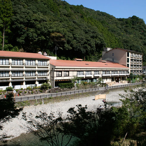 川湯溫泉富士屋旅館