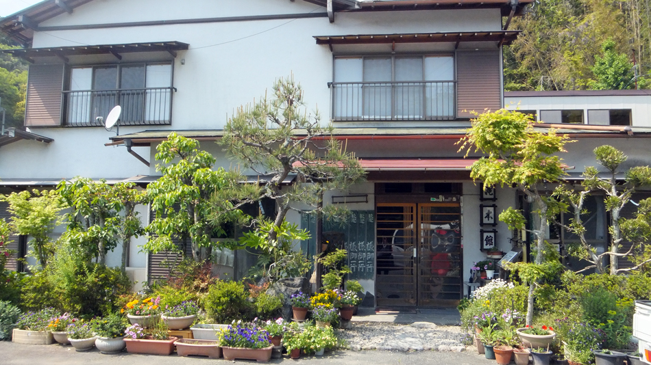 Hozenji Onsen Takimotokan