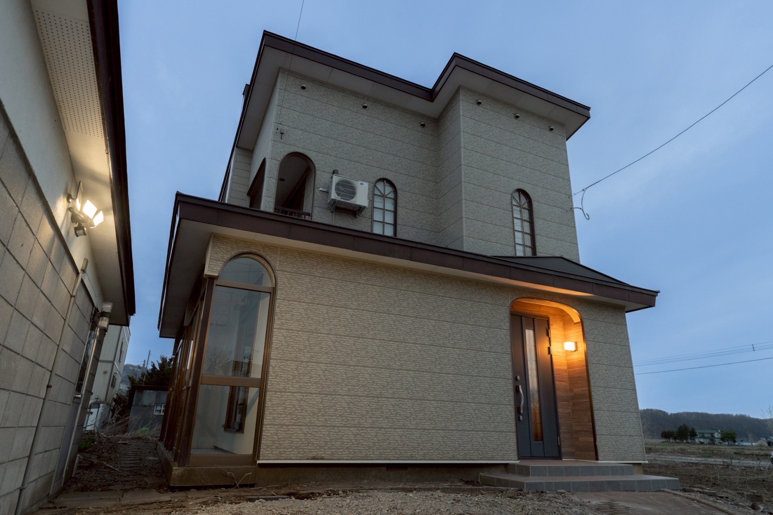 Kantaro and Monetaro's Budget House