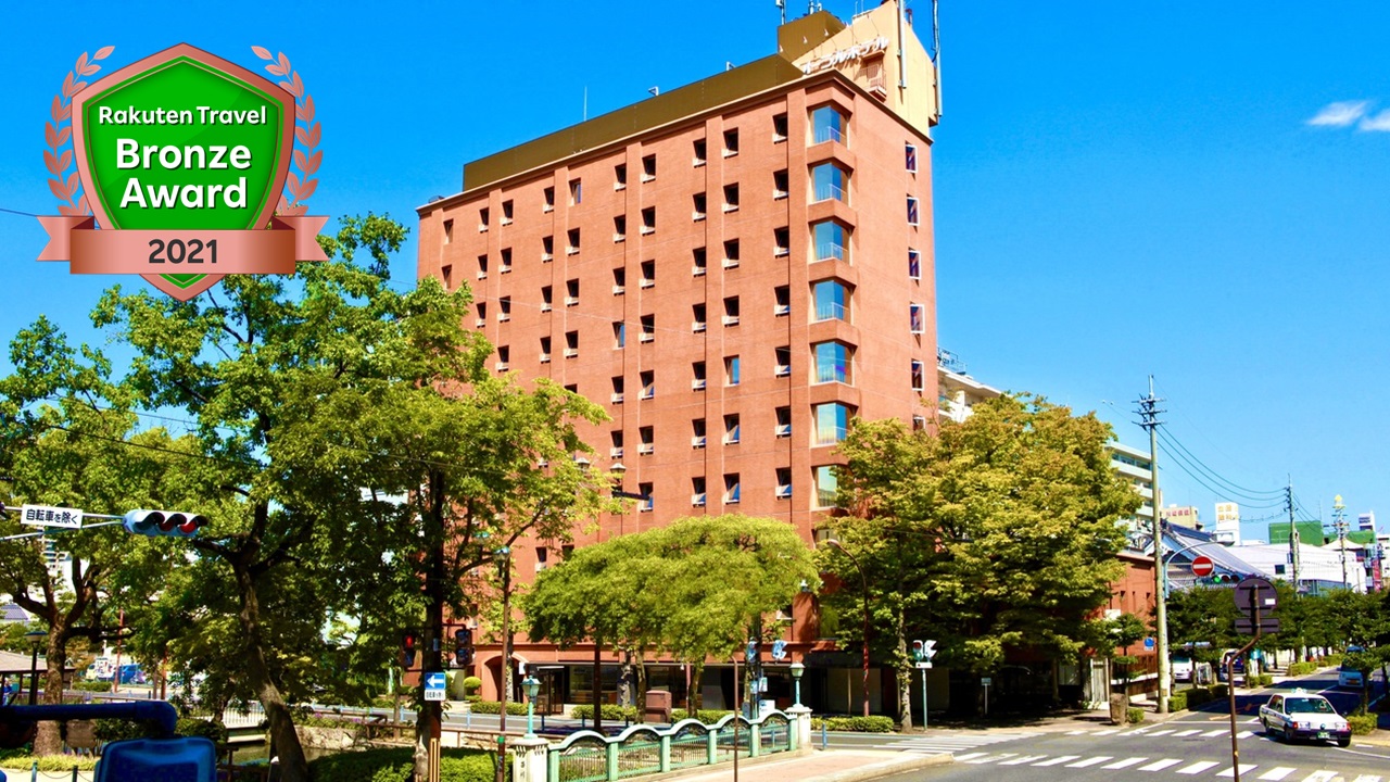 冈山中央酒店