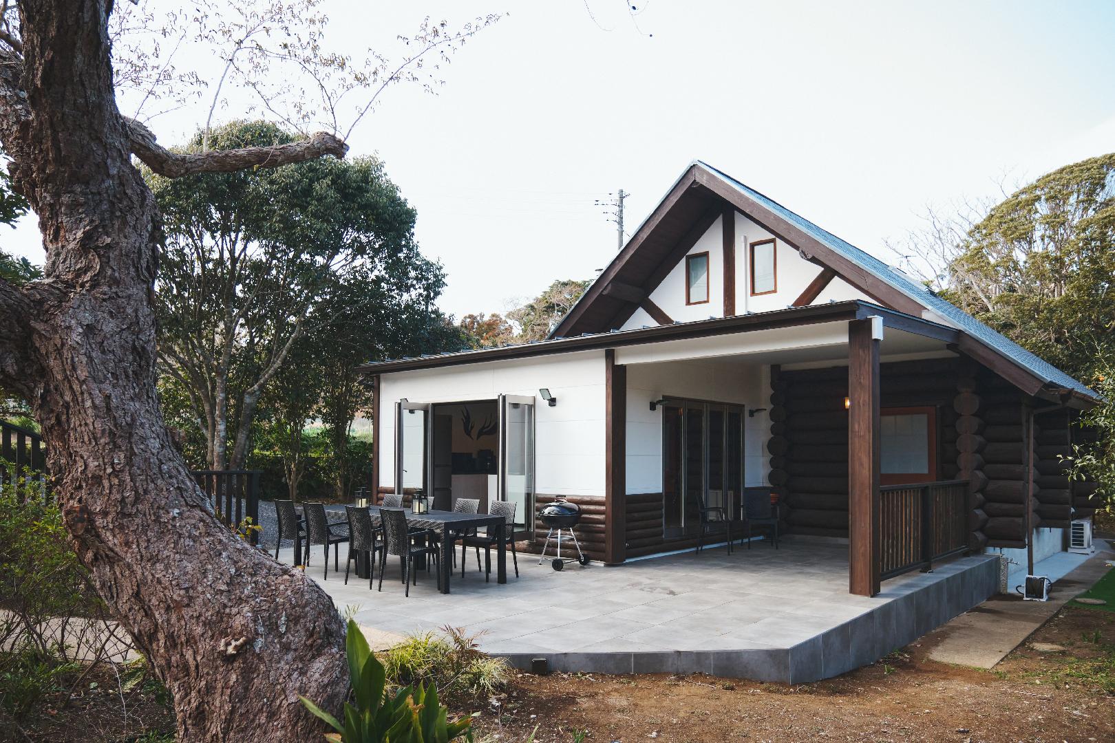 Ｌｉｔｔｌｅ　Ｄｅｅｒ　ｂｙ　ＳＡＮＡ