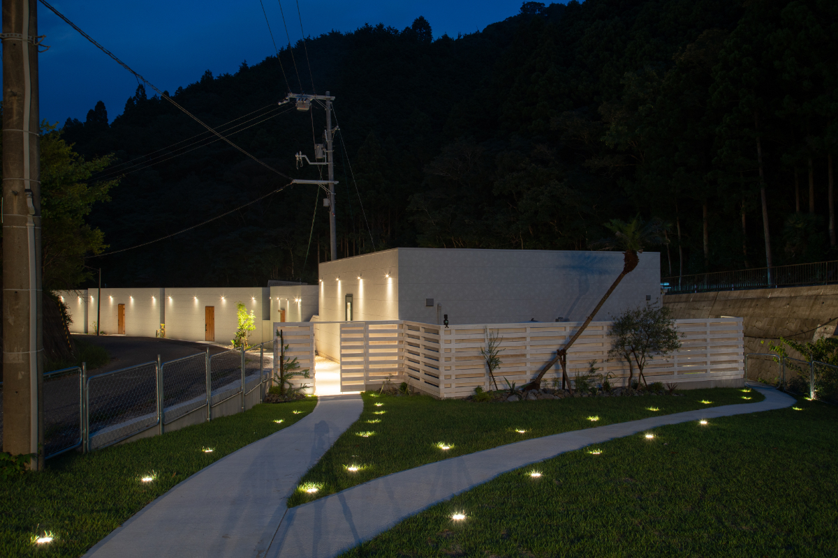 Doglamping GT House