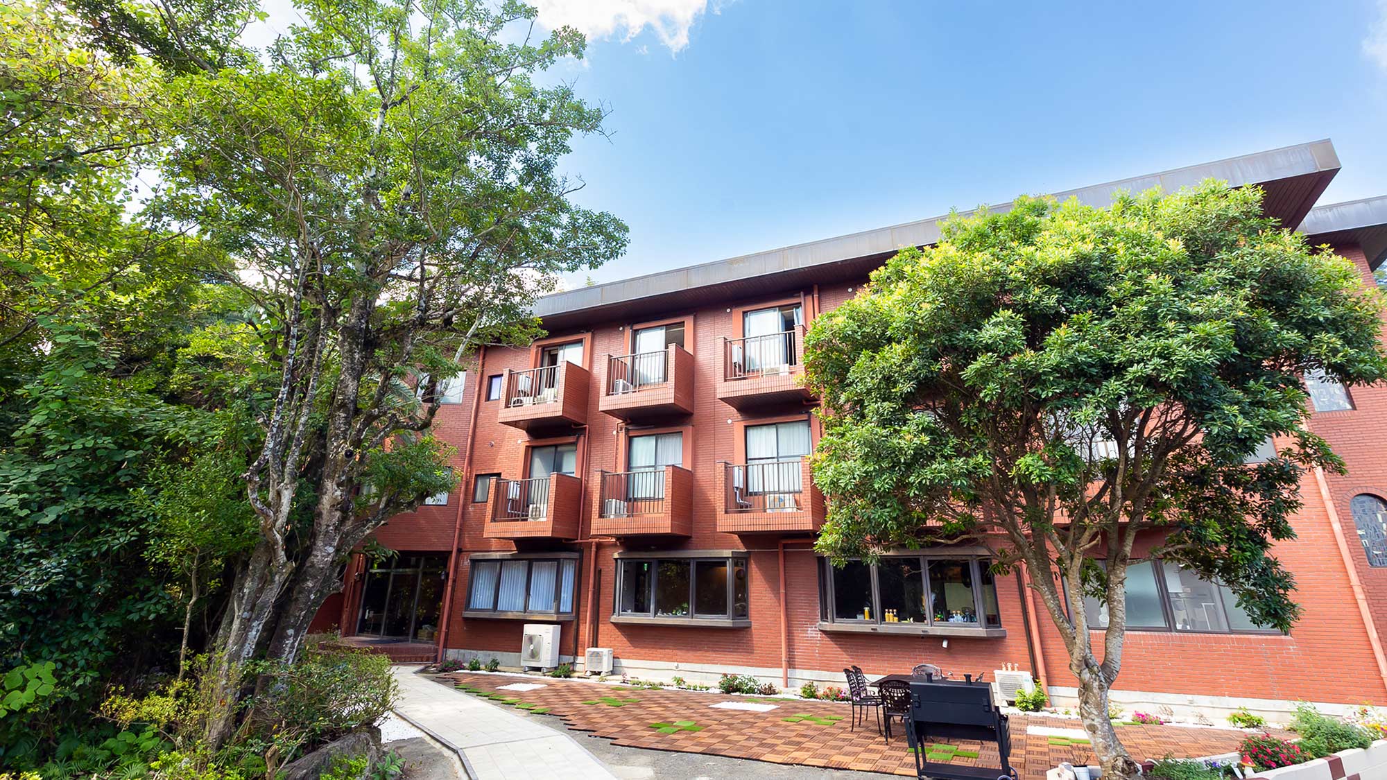 Hotel Oasis Garden
