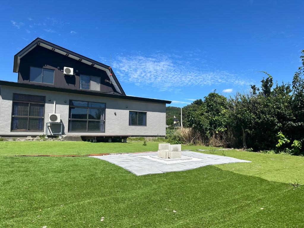 그레이 하우스 도야