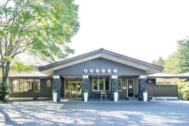 ＳＯＲＡ　ＨＯＴＥＬ　ＫＡＲＵＩＺＡＷＡ　ＯＵＴＬＥＴ