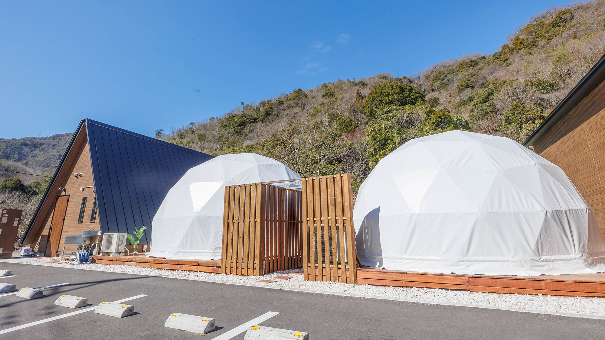 Riverside Glamping Kamiseno