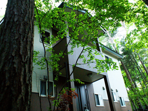 轻井泽Zephyrus八番馆旅馆