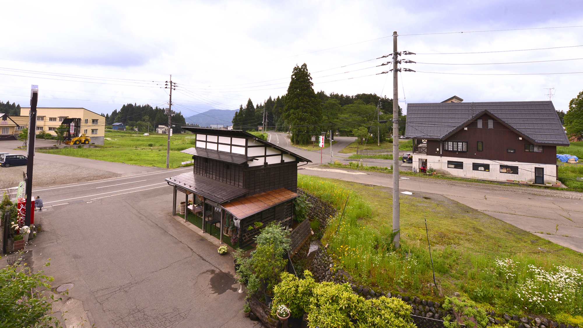 六日町温泉　いろりあん