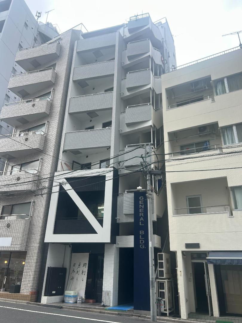 ｉｌｌｉ　Ｌａｙ　ＳｈｉｂｕｙａーＥｂｉｓｕ