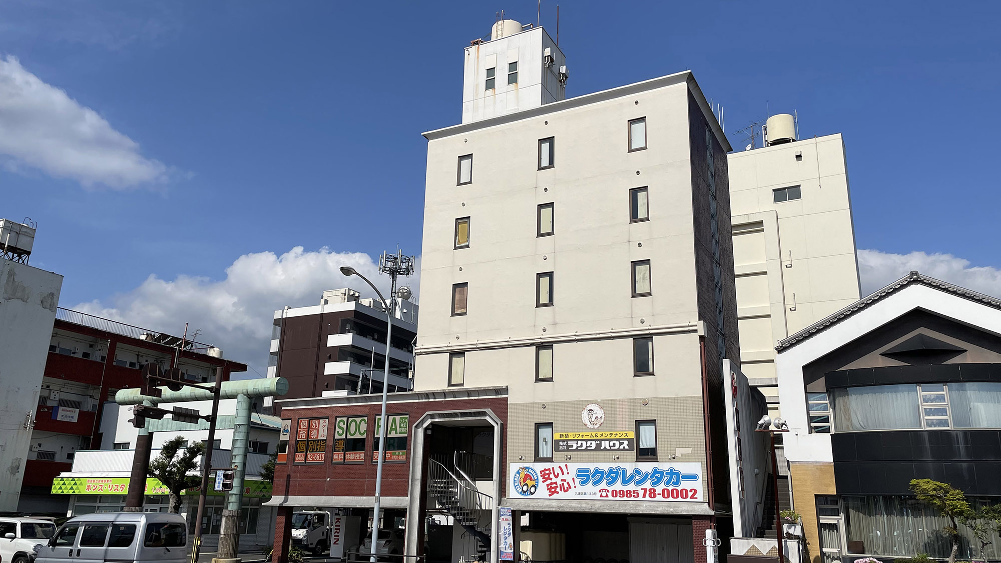 Rakuda Hotel Jingu