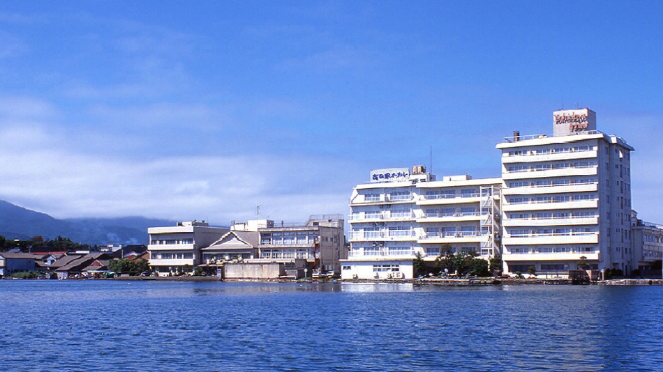 湖畔の宿　吉田家　＜佐渡島＞