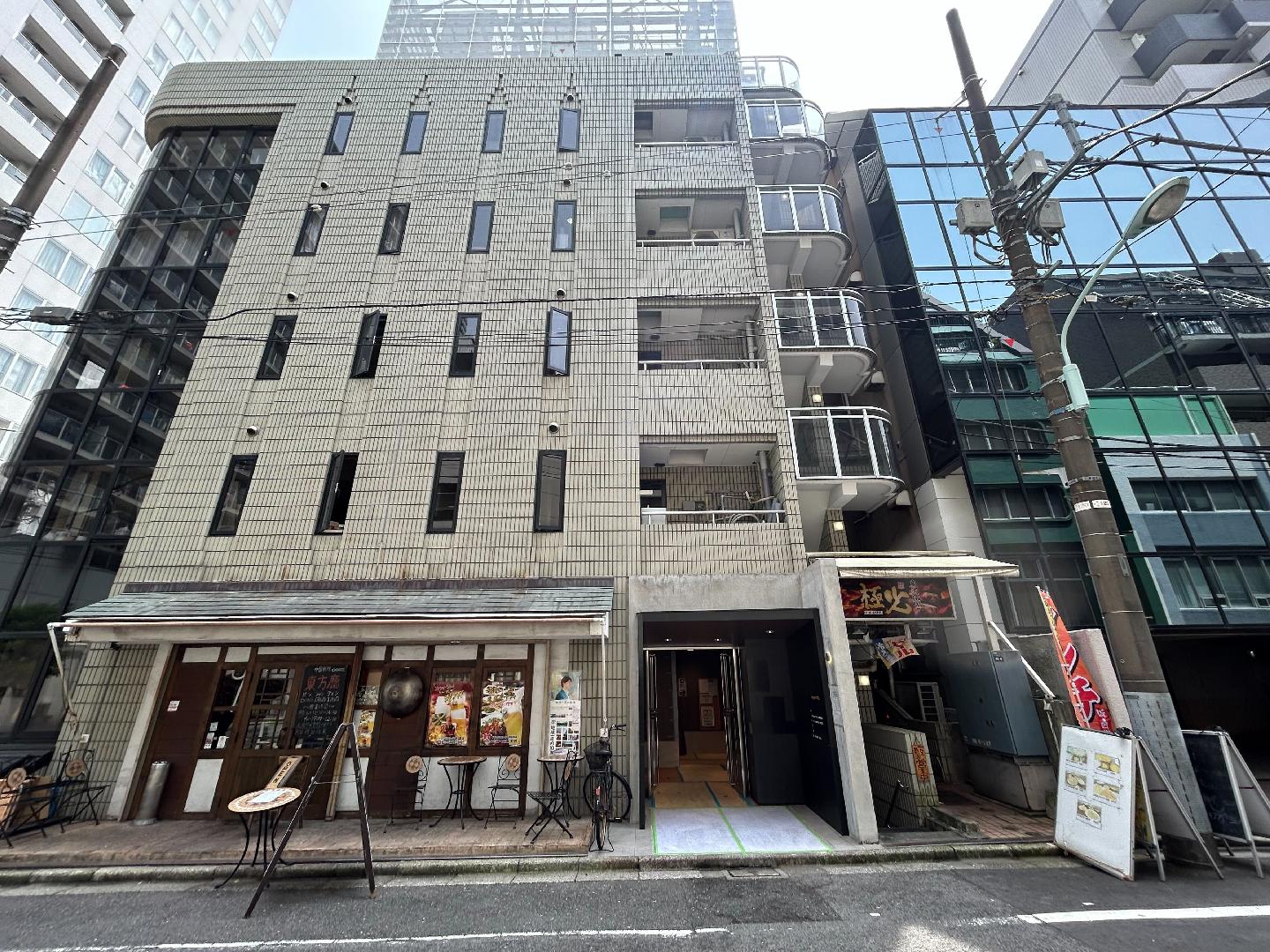 illi Rug Hamamatsucho