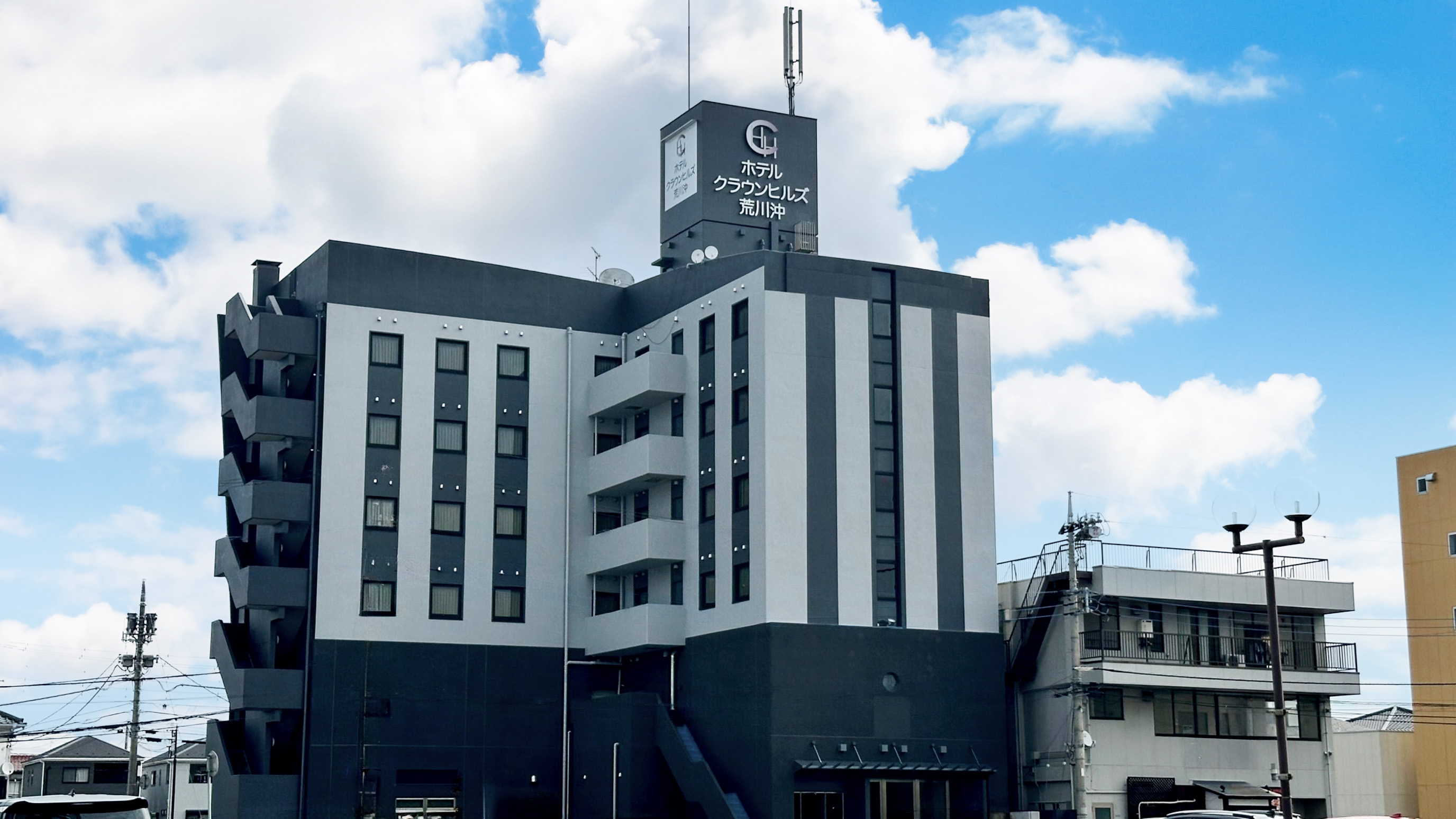 Hotel Crown Hills Arakawaoki (BBH Hotel Group)
