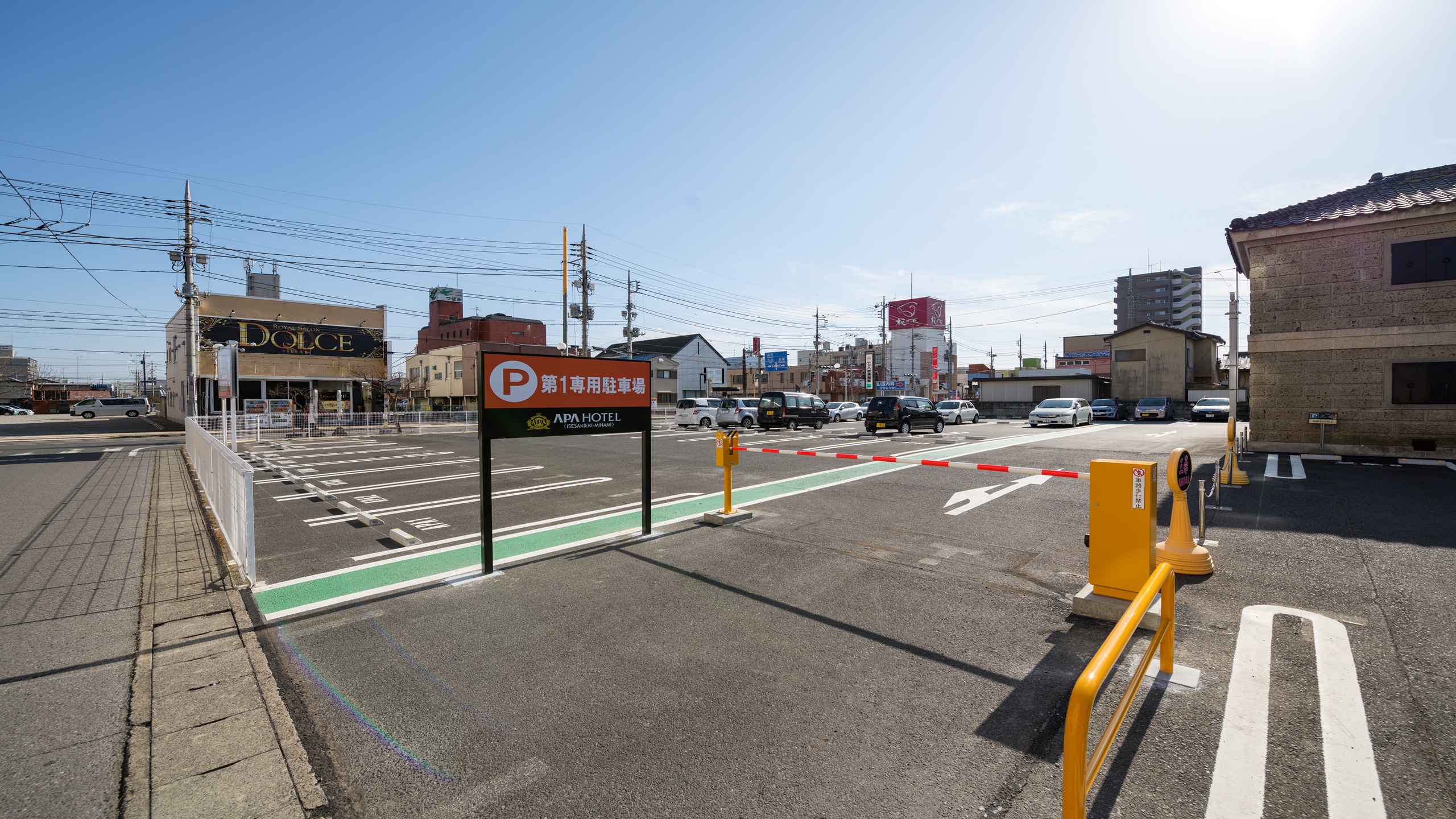 アパホテル〈伊勢崎駅南〉