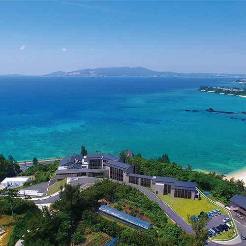 Umi no Ryotei Okinawa Nakama Inn