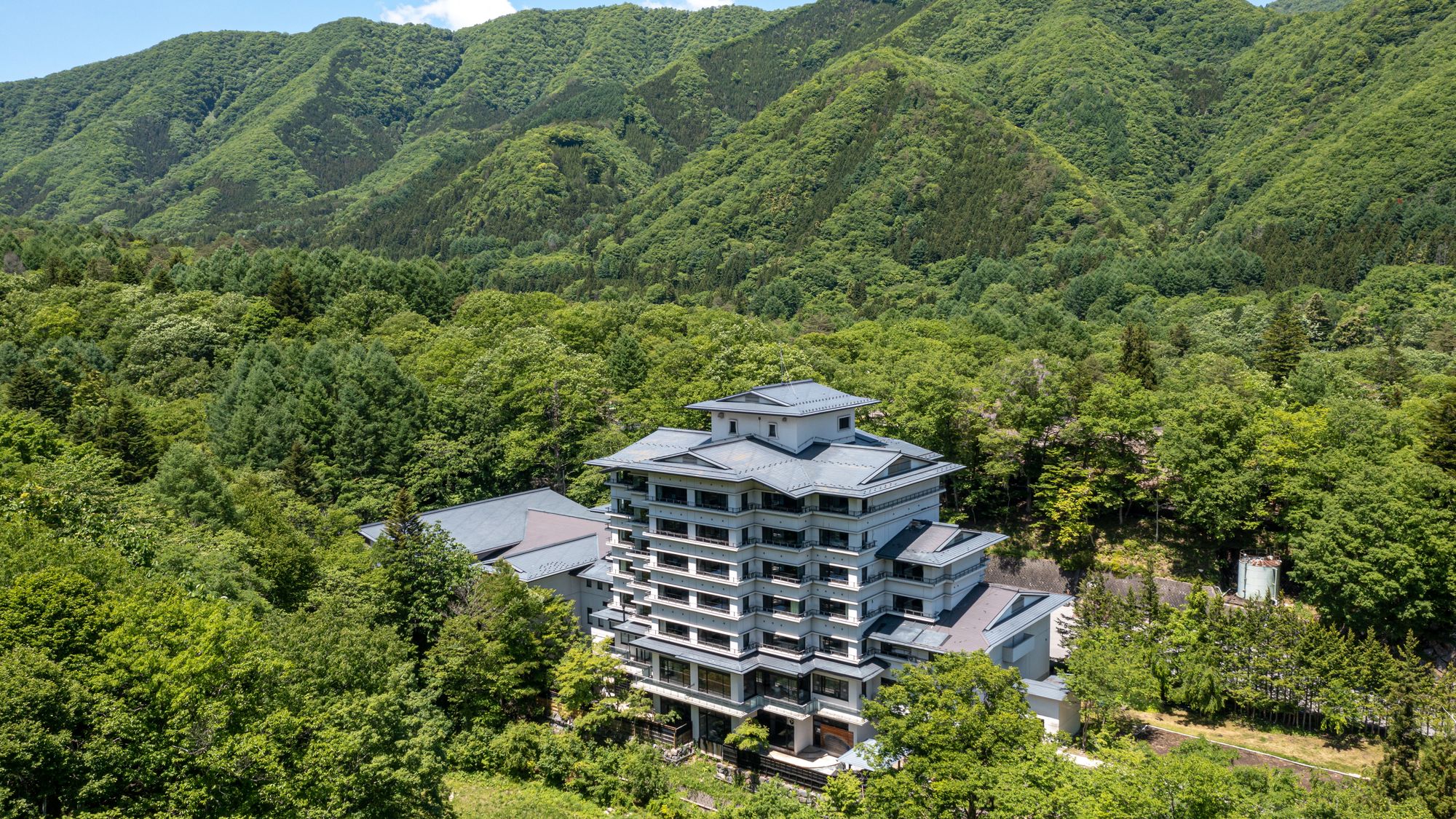 日光汤西川 龟之井酒店