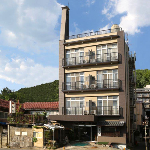 Yudanaka Onsen Shimaya