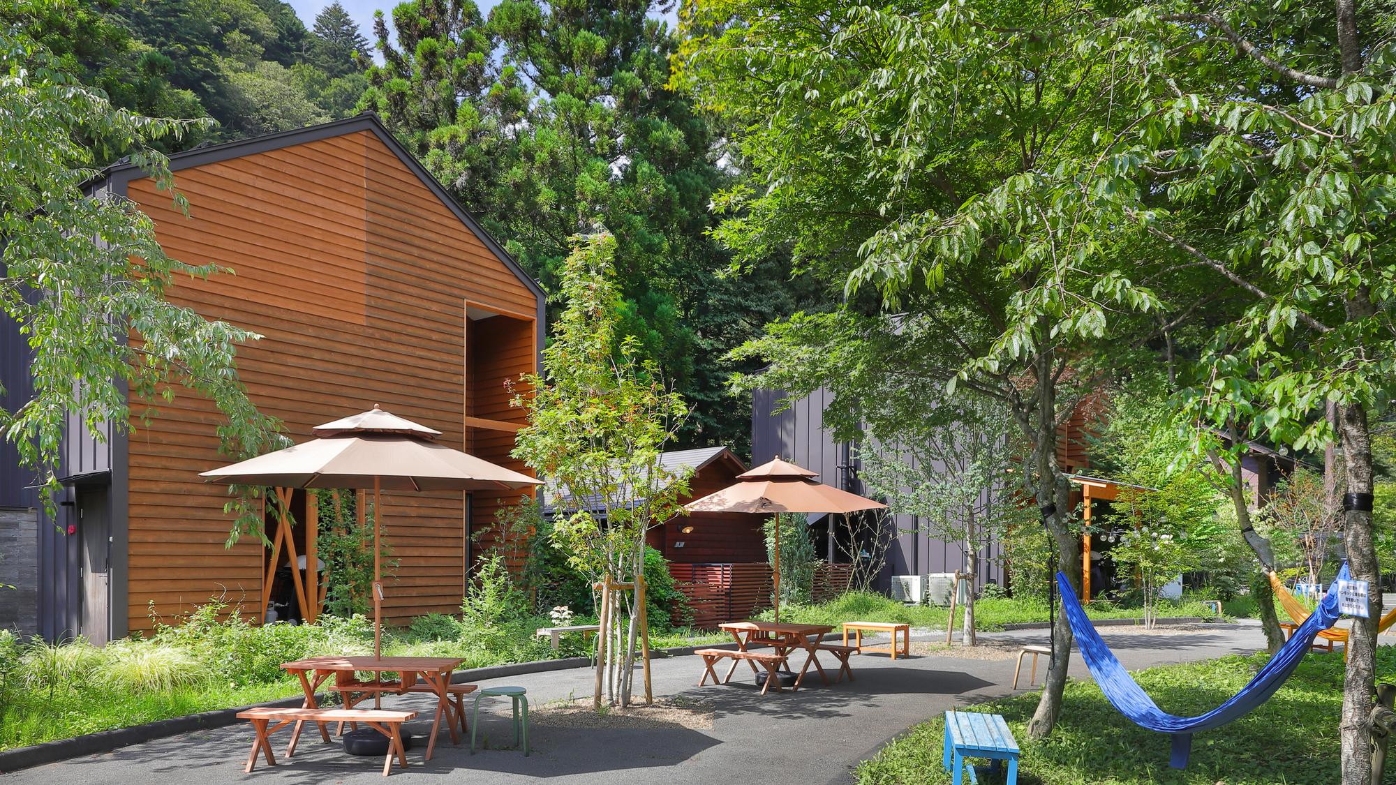 岛蓝温泉豪华露营