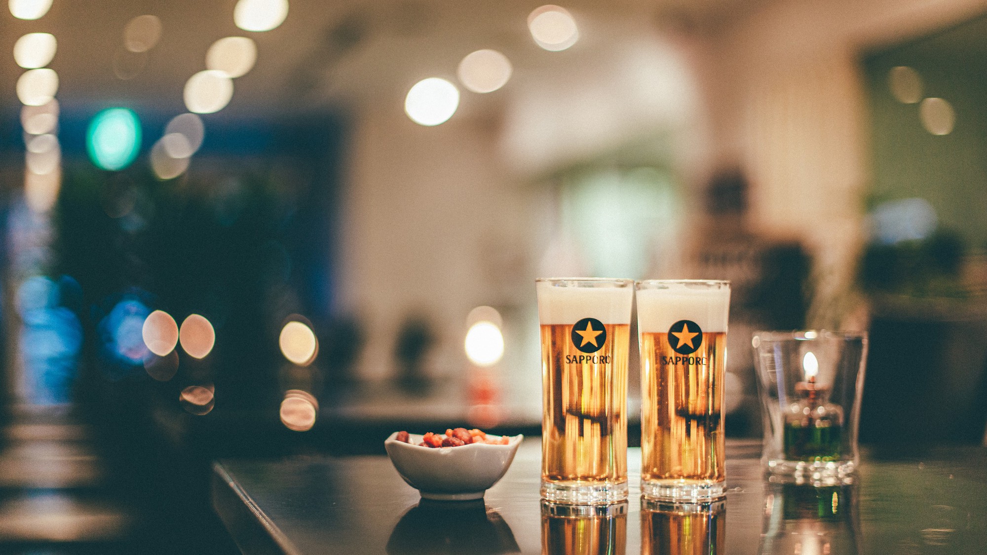 Hamilton Hotel Black