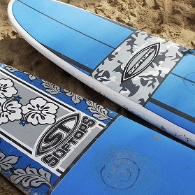 カフェ＆ペンション　ｋａhｕｎａ（カフナ）三国サンセットビーチ沿い