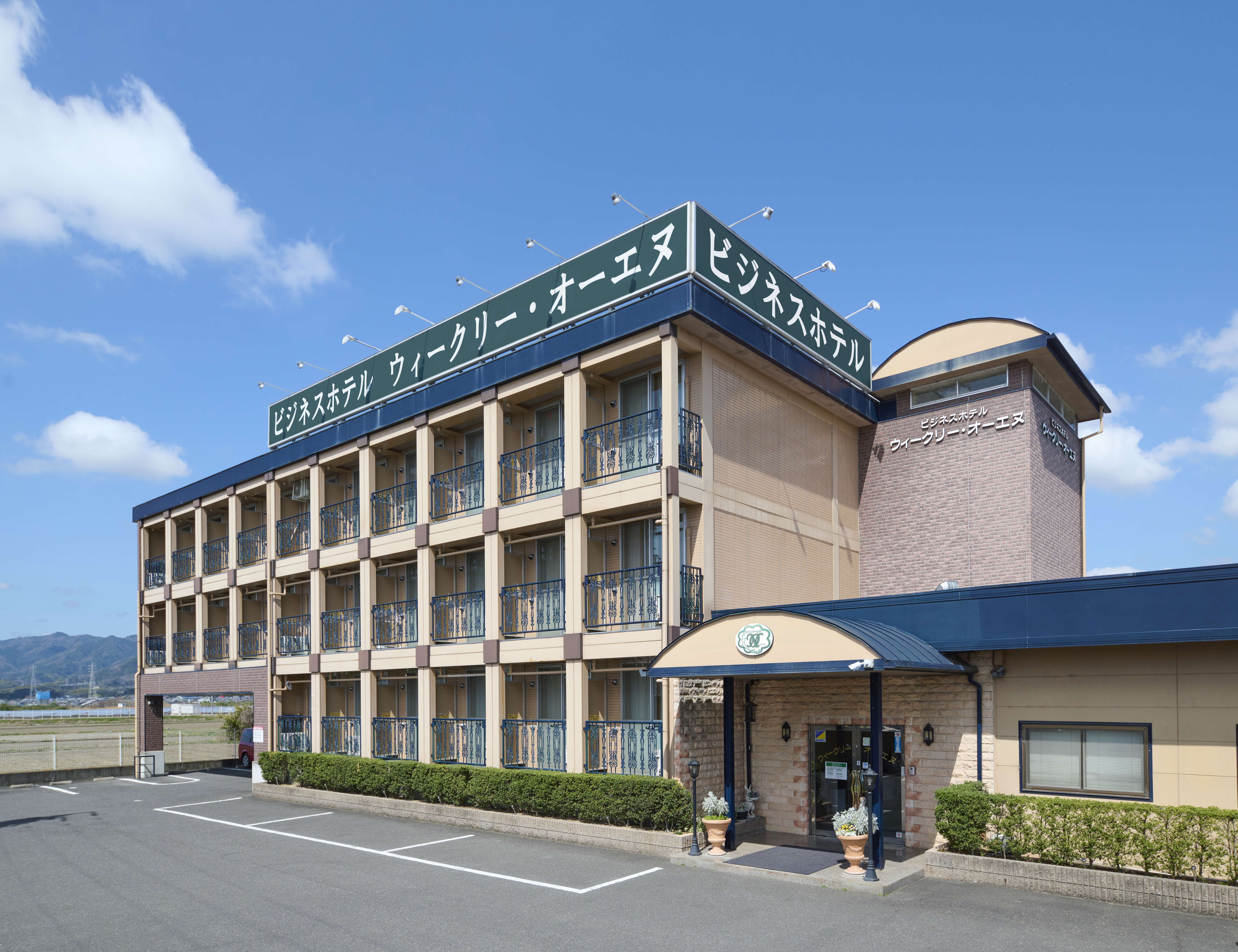 Business Hotel Weekly Hotel Oenu