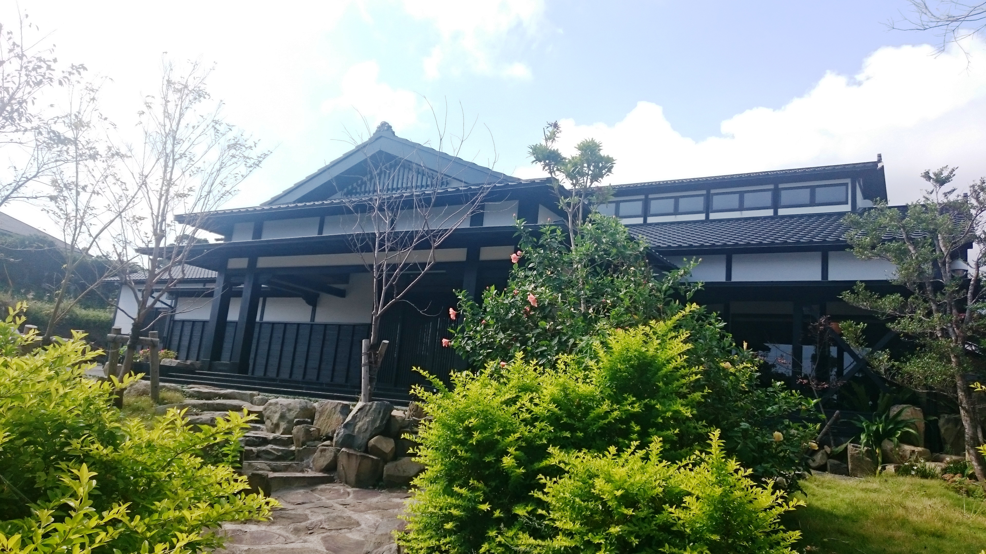 Jomon no Yado Manten (Yakushima)