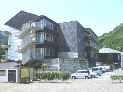 松葉川溫泉飯店