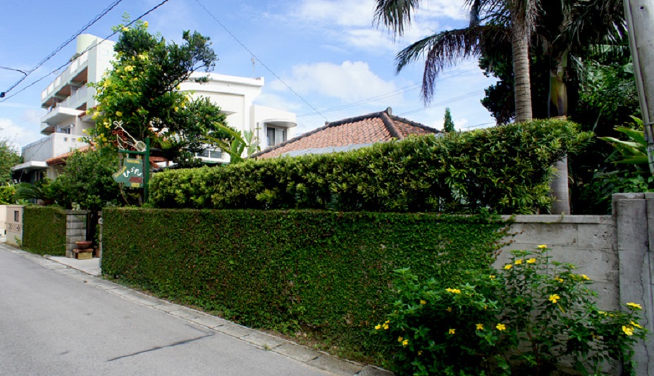 Okinawan Traditional House Hirata (Ishigakijima)